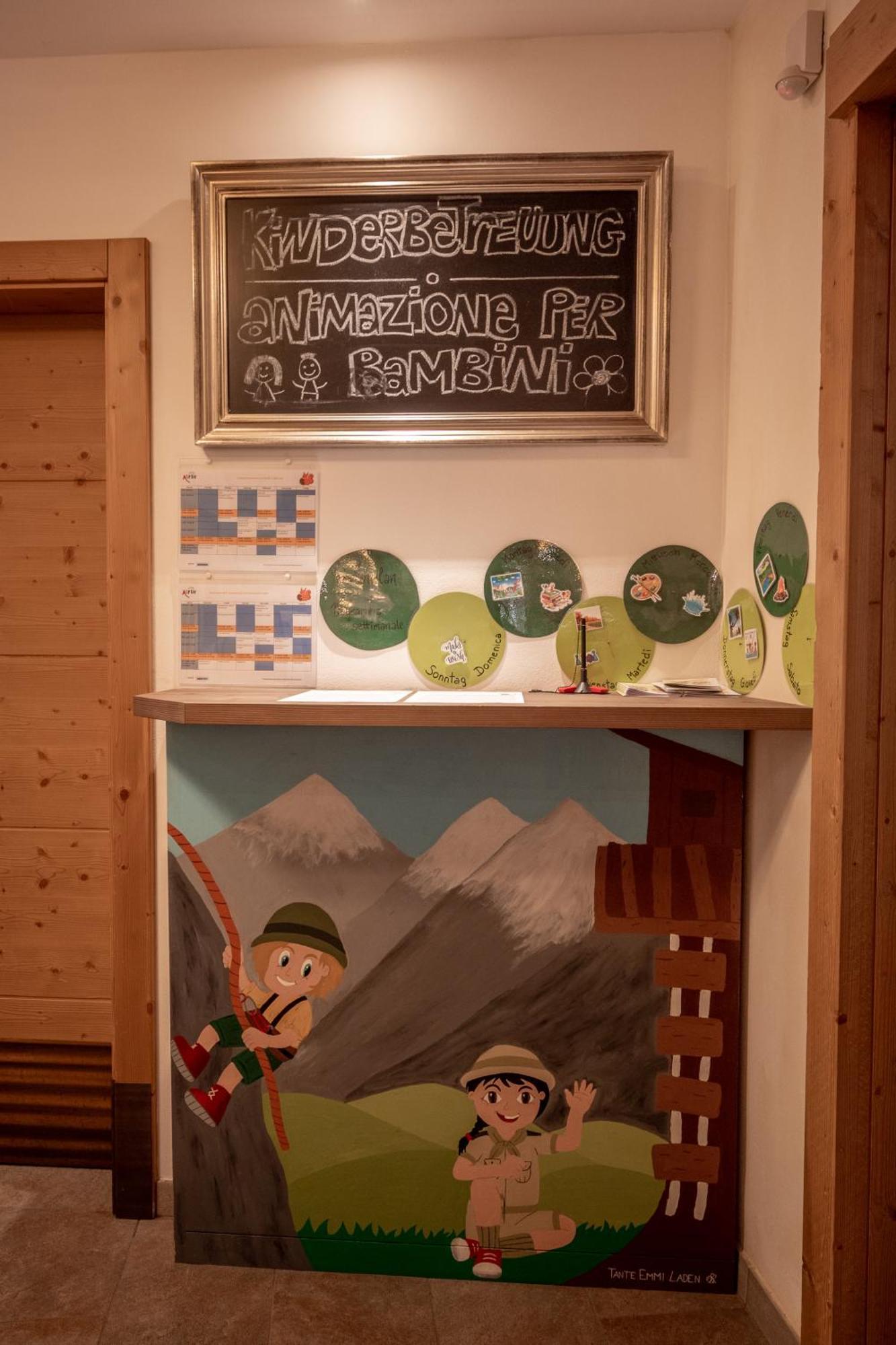 Hotel Alpin コッレ・イザルコ エクステリア 写真